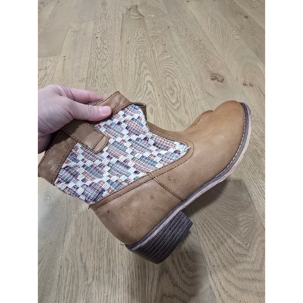 Aeropostale Womens Tan Faux Leather Woven Ankle Boots Western Booties‎ Size 6